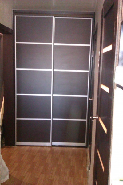 Шкаф-купе в прихожую 04